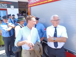 Fahnenwiederweihe mit Fahrzeugsegnung